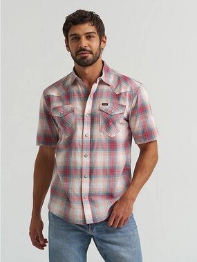 NEW Wrangler Men’s Short Sleeve Plaid Snap Shirt American Beauty XL